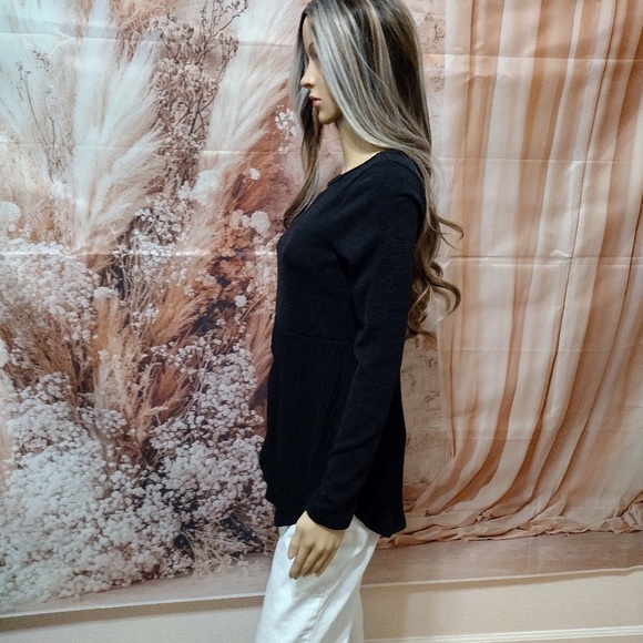 Viamor Women's Black Long Sleeve Long Blouse Stretch Cozy Top - Picture 3 of 14